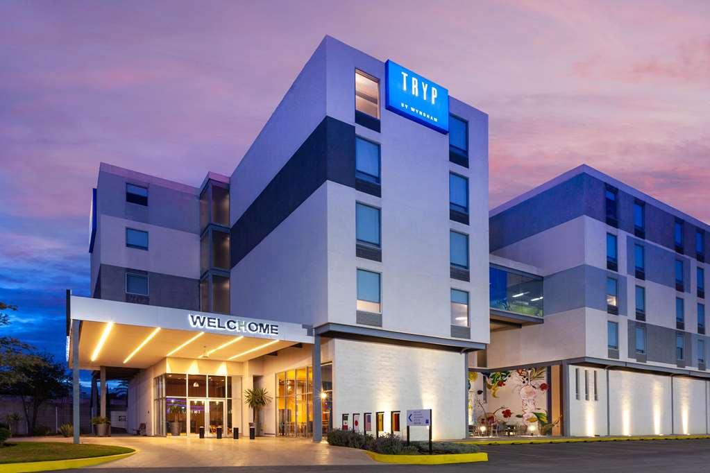 Tryp By Wyndham San Luis Potosi Hotel & Suites Exterior photo