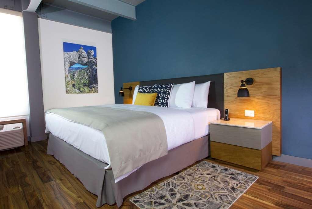 Tryp By Wyndham San Luis Potosi Hotel & Suites Room photo