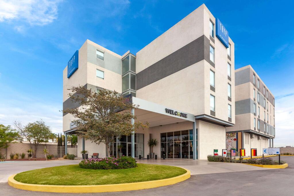 Tryp By Wyndham San Luis Potosi Hotel & Suites Exterior photo